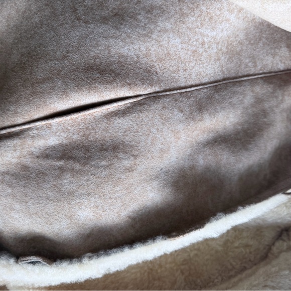 Women's Tan 100% sheepskin Shearling Coat size small - Picture 11 of 11